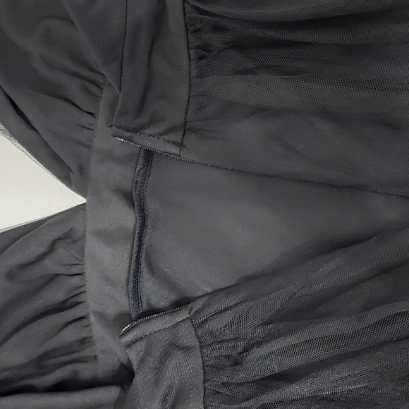 NWT Amoris Black Halter Maxi Gown Size M - Picture 12 of 12